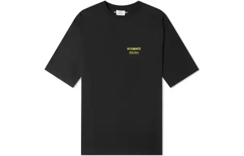 Vetements T Shirts Men's Black Crew Neck Moderate Straight Fit