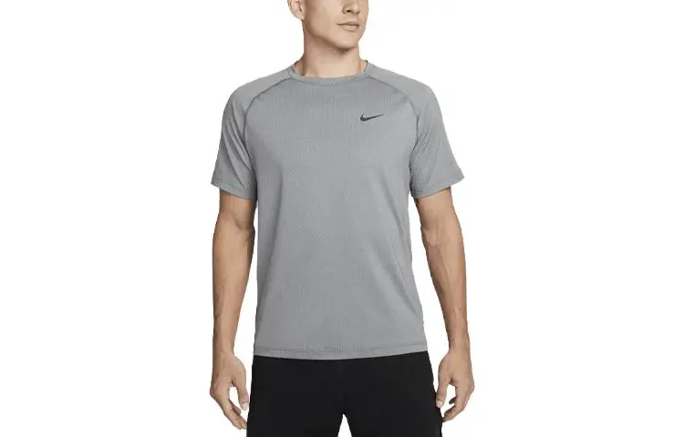 Nike Ready Men's Dri-FIT Short-Sleeve Fitness Top