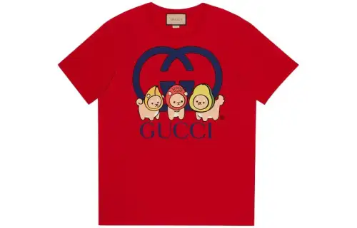 GUCCI T Shirts Men's Red Crew Neck Moderate Straight Fit