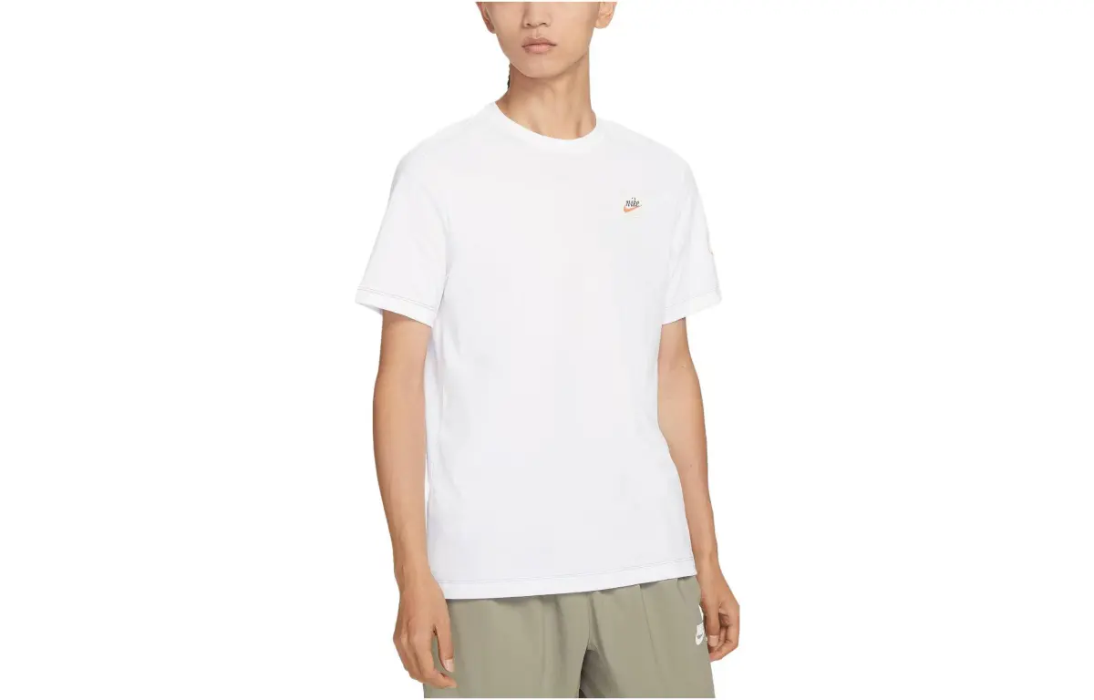 Nike T-Shirts Men's White Crew Neck Moderate Straight Fit