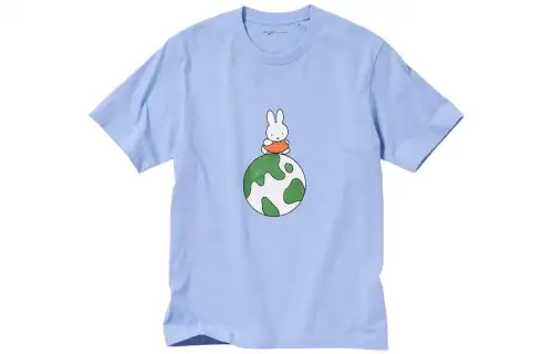 UNIQLO Peace For All Collection T Shirts Men's Blue Crew Neck Moderate Straight Fit