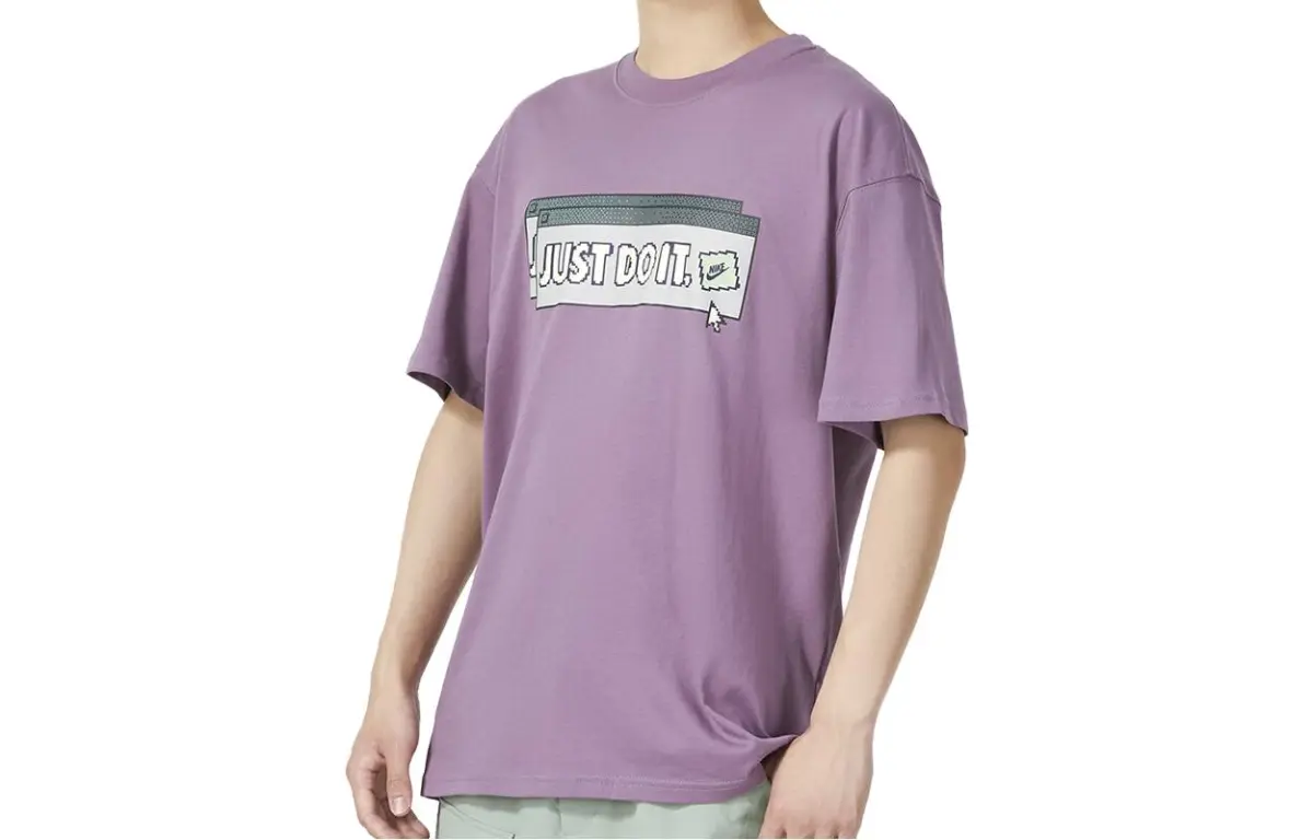 Nike T-Shirts Men's Purple Crew Neck Moderate Straight Fit