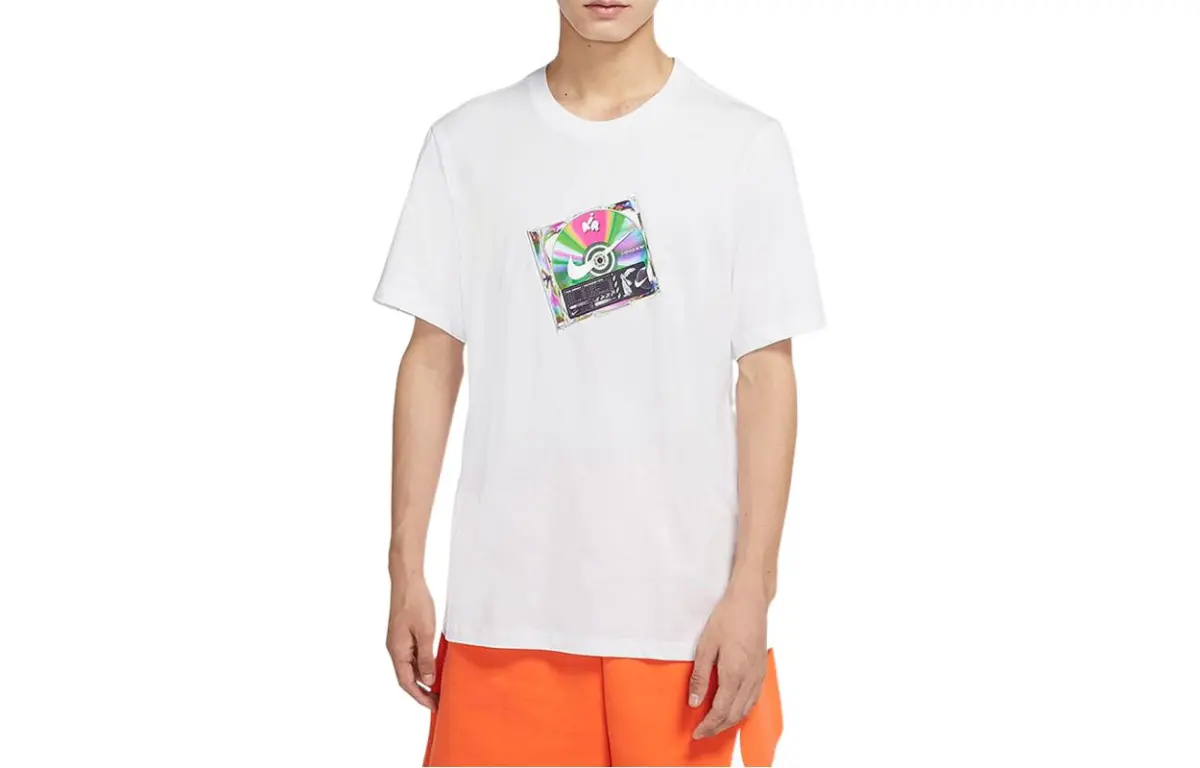 Nike T-Shirts Men's White Crew Neck Moderate Straight Fit