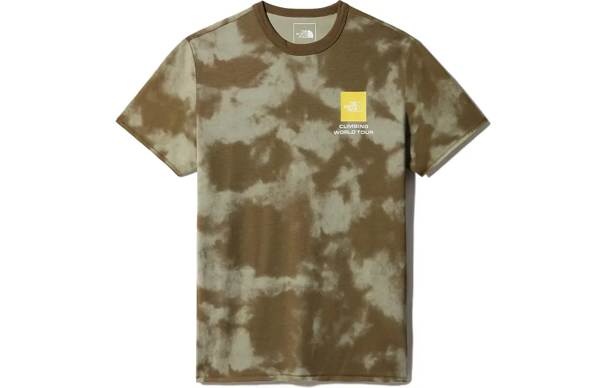 THE NORTH FACE T-Shirts Men's Green Crew Neck Moderate Straight Fit