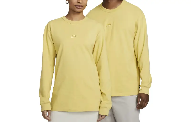 Nike T Shirts Unisex Yellow Crew Neck Moderate Straight Fit