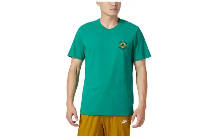 Nike T-Shirts Men's Green Crew Neck Moderate Straight Fit