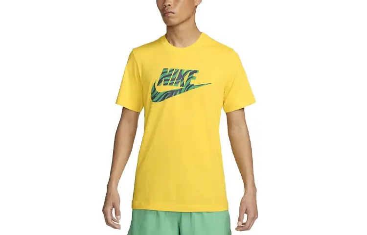 Nike T Shirts Men's Yellow Crew Neck Moderate Straight Fit