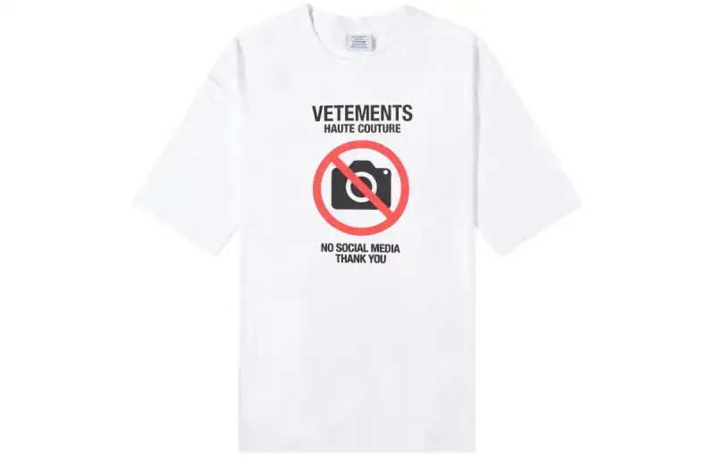 Vetements No Social Media Couture T Shirt