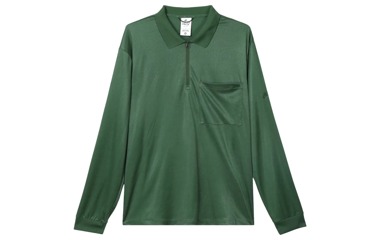 Nike T-Shirts Men's Green Moderate Straight Fit