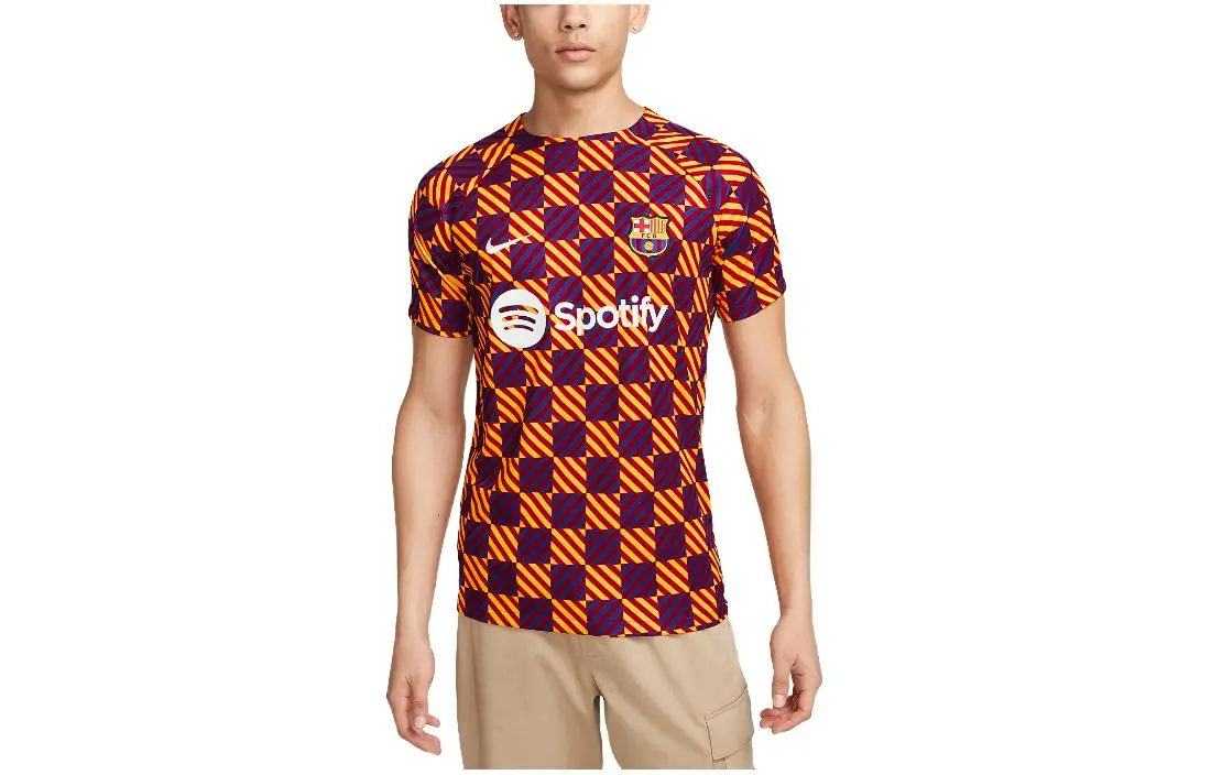 Nike T-Shirts Men's Multicolor Crew Neck Moderate Straight Fit