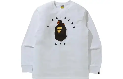 A BATHING APE Milo On Ape Long-Sleeve Tee