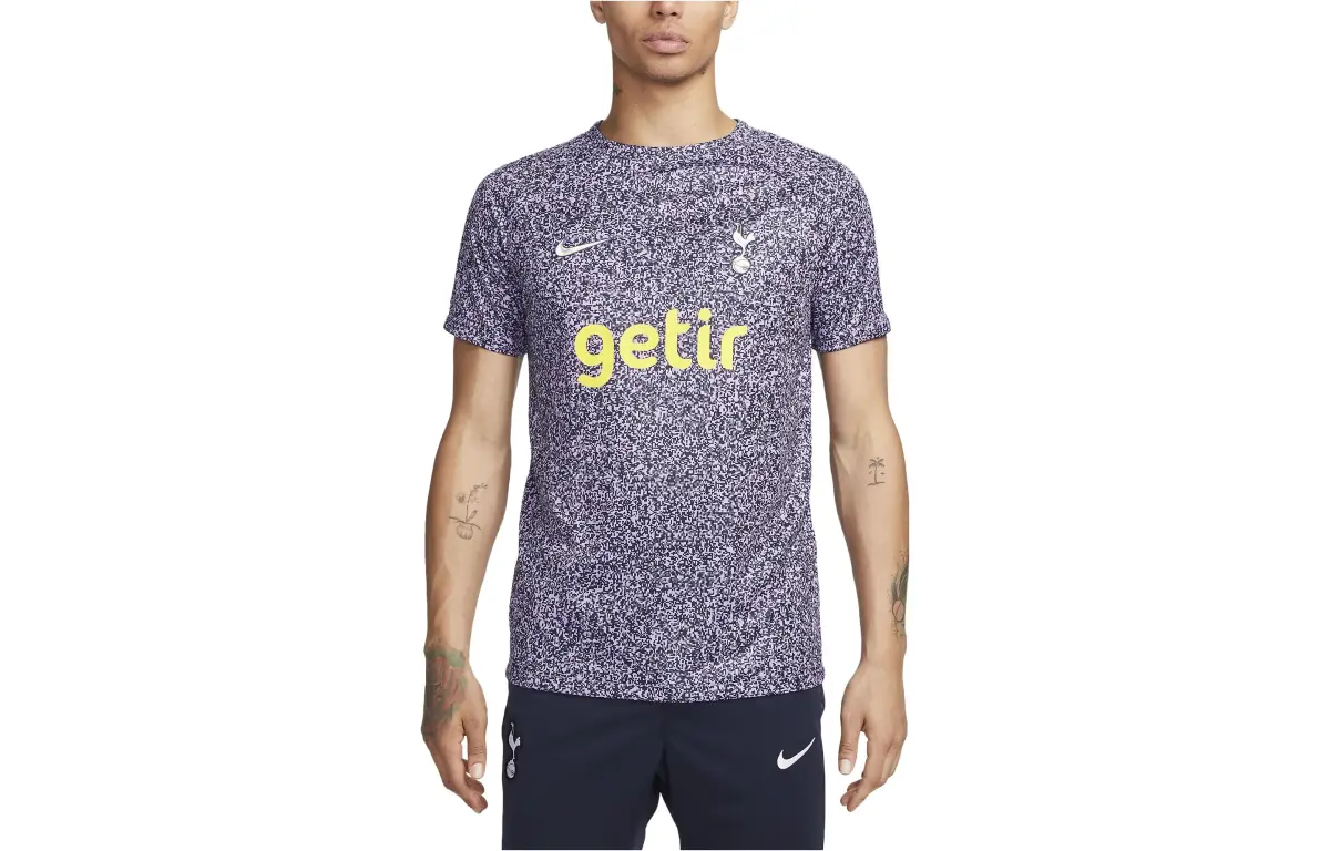 Nike T-Shirts Men's Purple Crew Neck Moderate Straight Fit