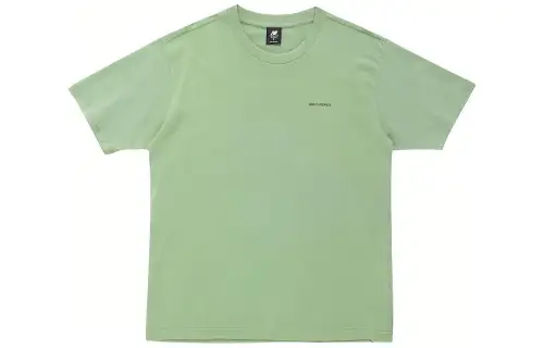 New Balance T Shirts Men's Green Crew Neck Moderate Straight Fit