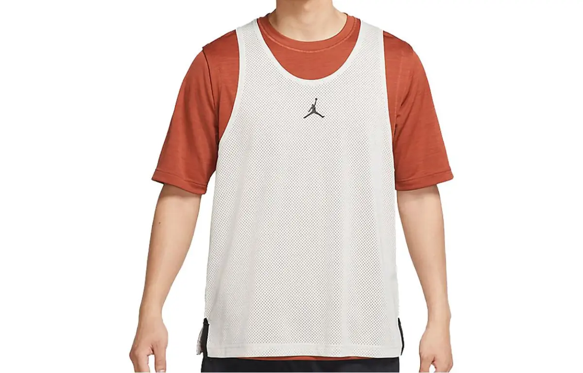 Jordan T-Shirts Men's Brown Crew Neck Moderate Straight Fit