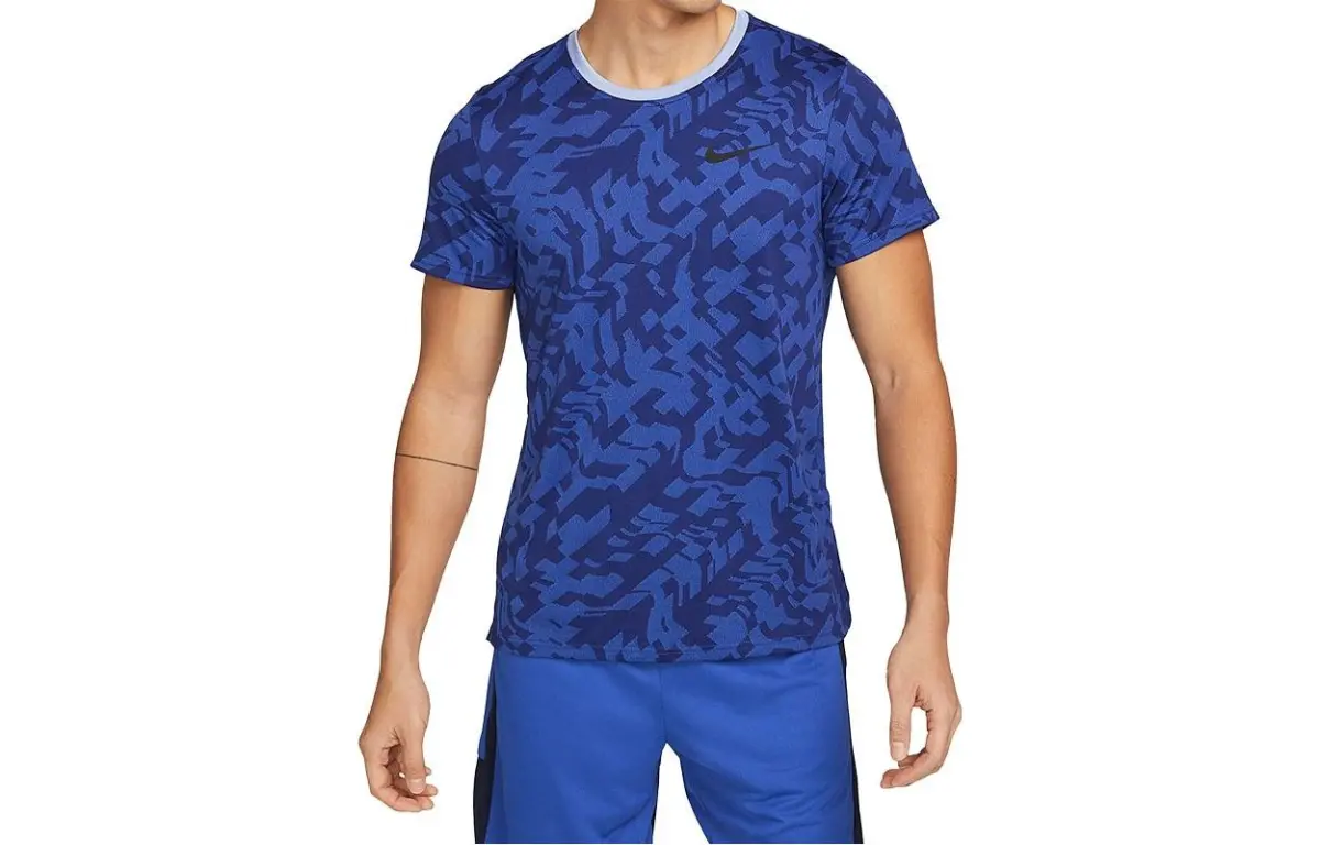 Nike T-Shirts Men's Blue Crew Neck Moderate Straight Fit