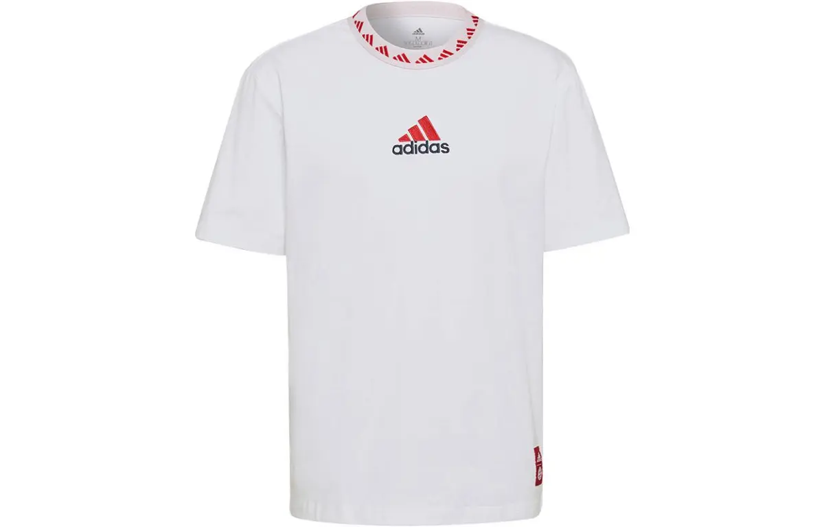 Adidas T-Shirts Men's White Crew Neck Moderate Straight Fit