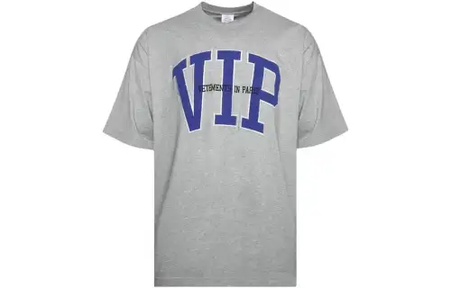 Vetements Vip Logo T Shirt