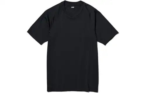 UNIQLO T Shirts Men's Black Crew Neck Moderate