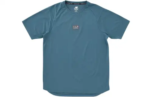 New Balance T Shirts Men's Turquoise Crew Neck Moderate Straight Fit