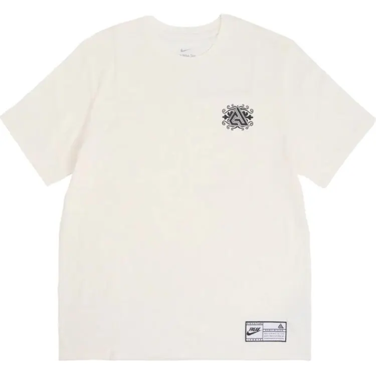 Nike T-Shirts Men's White Crew Neck Moderate Straight Fit