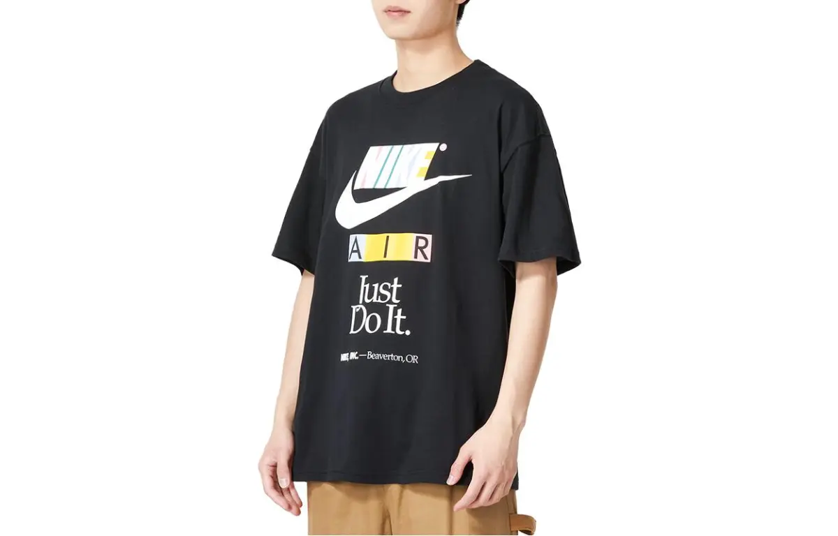 Nike T-Shirts Men's Black Crew Neck Moderate