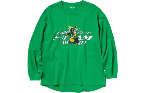 UNIQLO T Shirts Unisex Green Crew Neck Moderate Straight Fit