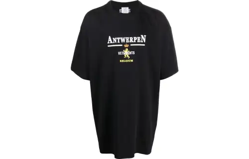 Vetements T Shirts Men's Black Crew Neck Moderate Straight Fit