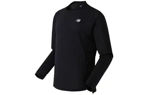 New Balance T Shirts Men's Black Crew Neck Moderate Straight Fit
