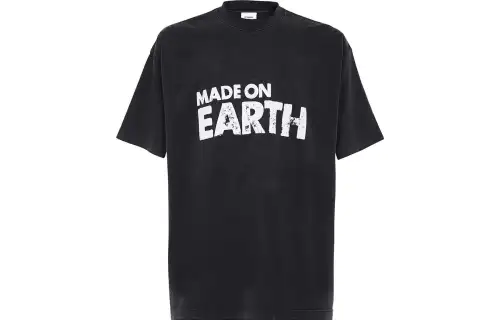 Vetements Made On Earth T Shirt