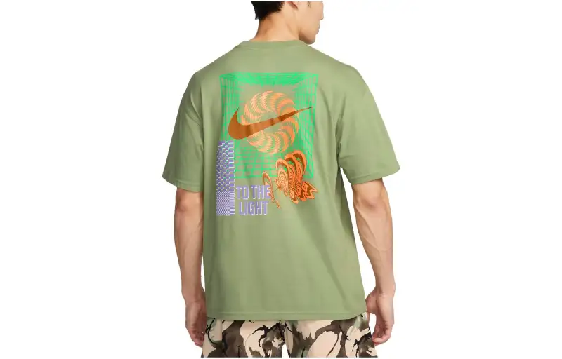 Nike T Shirts Men's Green Crew Neck Moderate Straight Fit