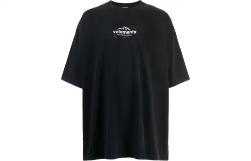 Vetements Logo Printed Crewneck T-Shirt
