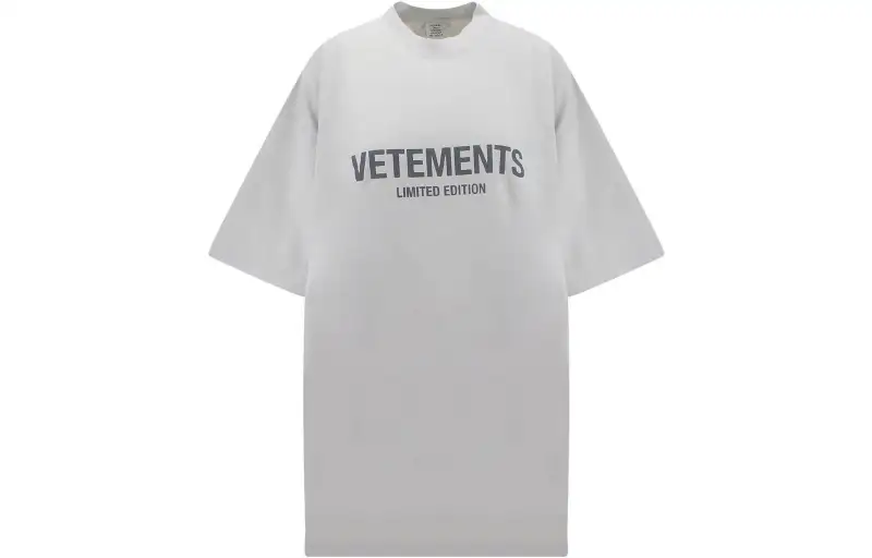 Vetements T Shirts Unisex White Crew Neck Moderate