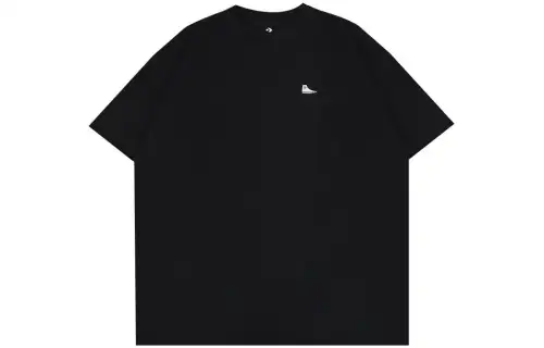 Converse Go-To Sneaker Patch Loose-Fit T-Shirt