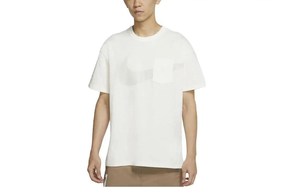 Nike T-Shirts Men's White Crew Neck Moderate Straight Fit