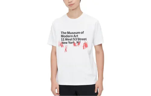 UNIQLO T Shirts Unisex White Crew Neck Moderate Straight Fit