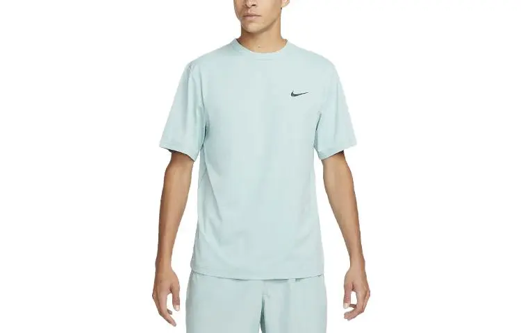 Nike T-Shirts Men's Mineral Crew Neck Moderate Straight Fit