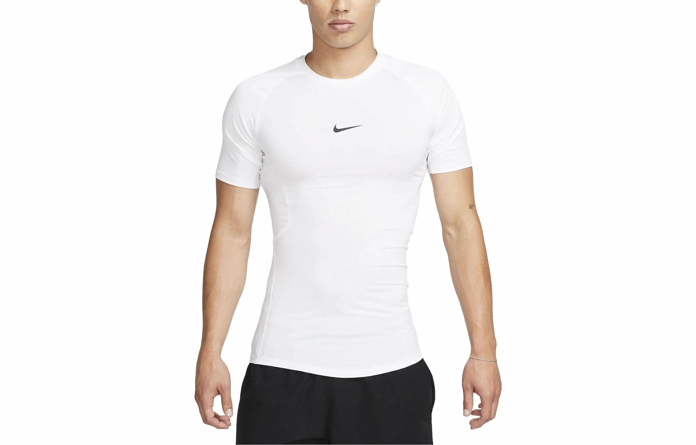 Мужская футболка Nike Dri-Fit (белая)