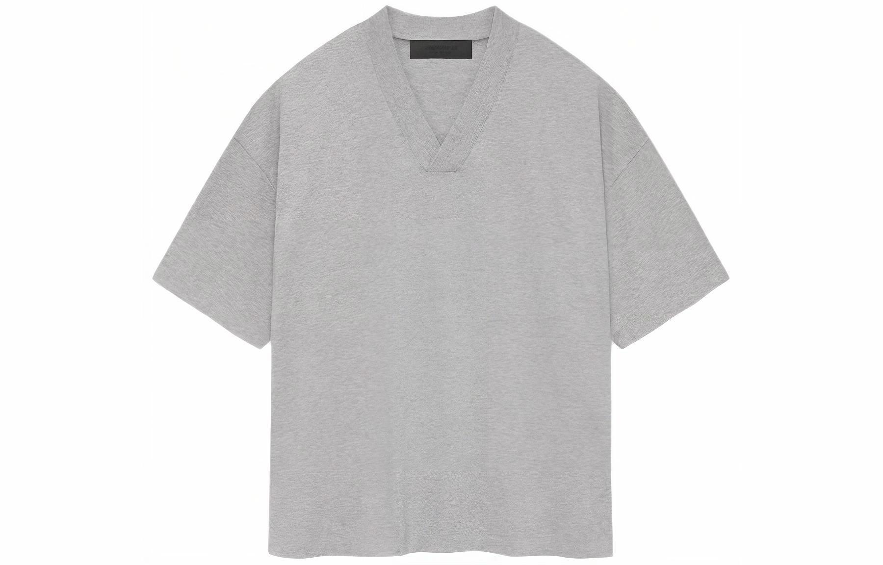 Мужская футболка Fear Fear of God Essentials SS24 drop2 V-Neck Tshirt VT /Light Heather Grey (светло-серая меланж)