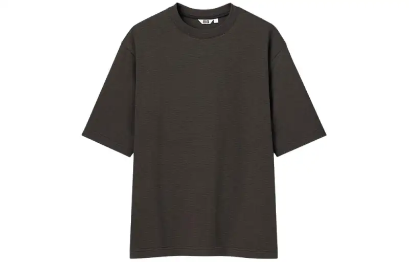 UNIQLO U Collection T Shirts Men's Black Crew Neck Moderate Straight Fit