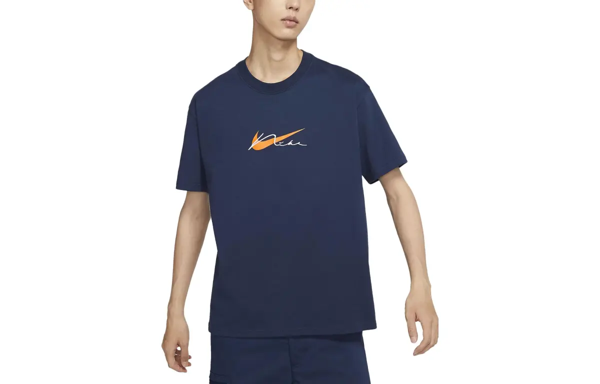 Nike T-Shirts Men's Marine Blue Crew Neck Moderate Straight Fit