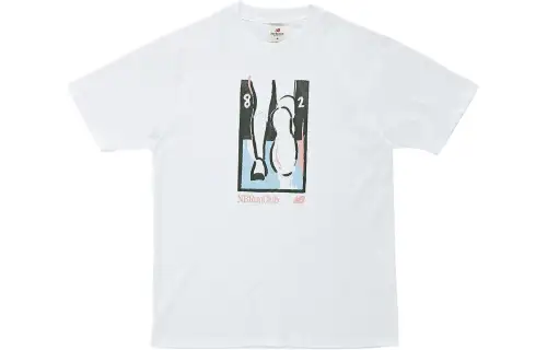 New Balance T Shirts Men's White Crew Neck Moderate Straight Fit