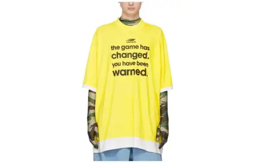 Vetements T Shirts Men's Yellow Crew Neck Moderate Straight Fit