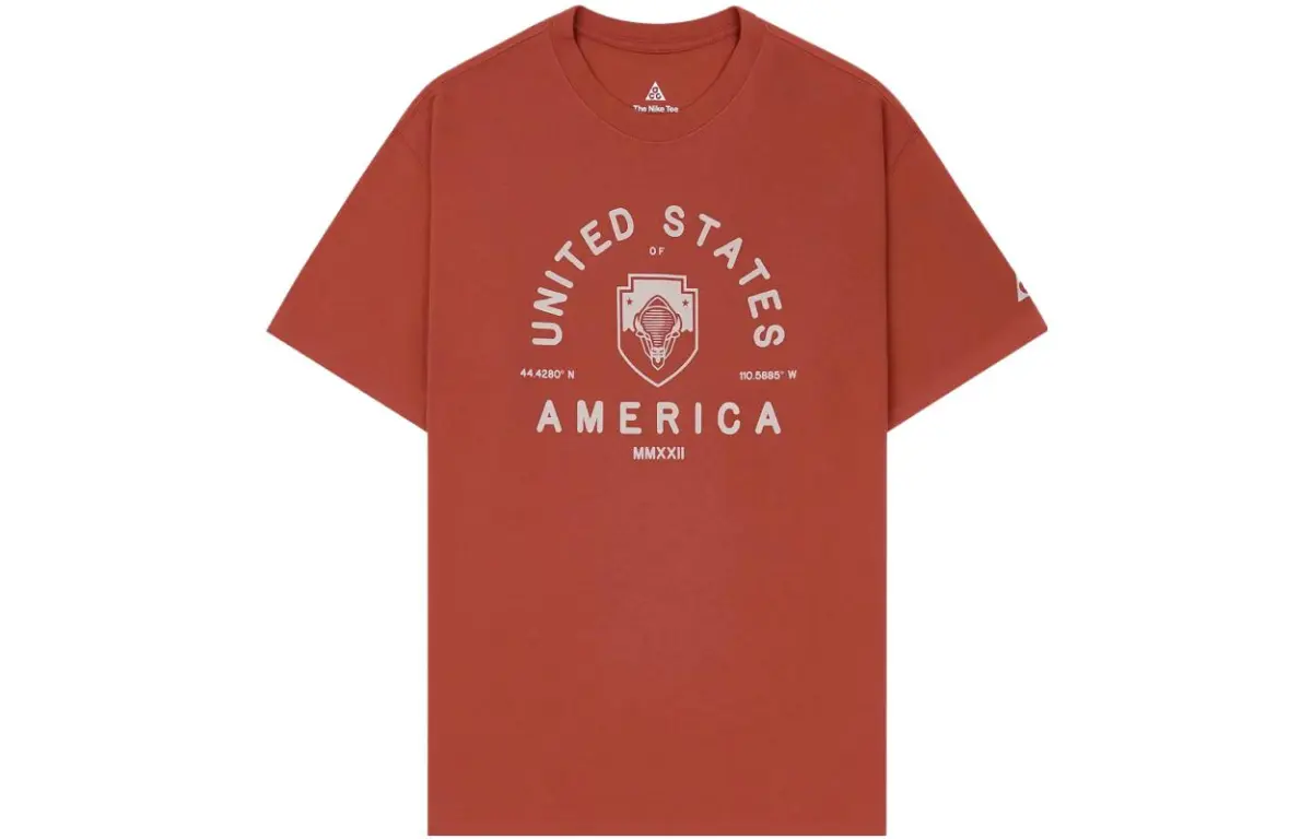 Nike T-Shirts Unisex Red Crew Neck Moderate Straight Fit