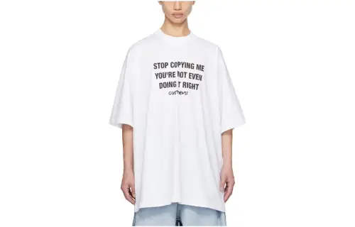 Vetements T Shirts Men's White Crew Neck Moderate Straight Fit
