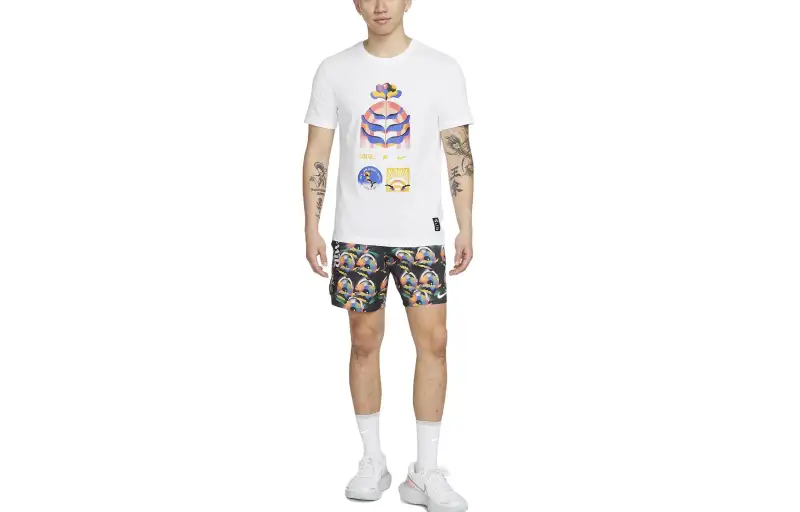 Nike T Shirts Men's White Crew Neck Moderate