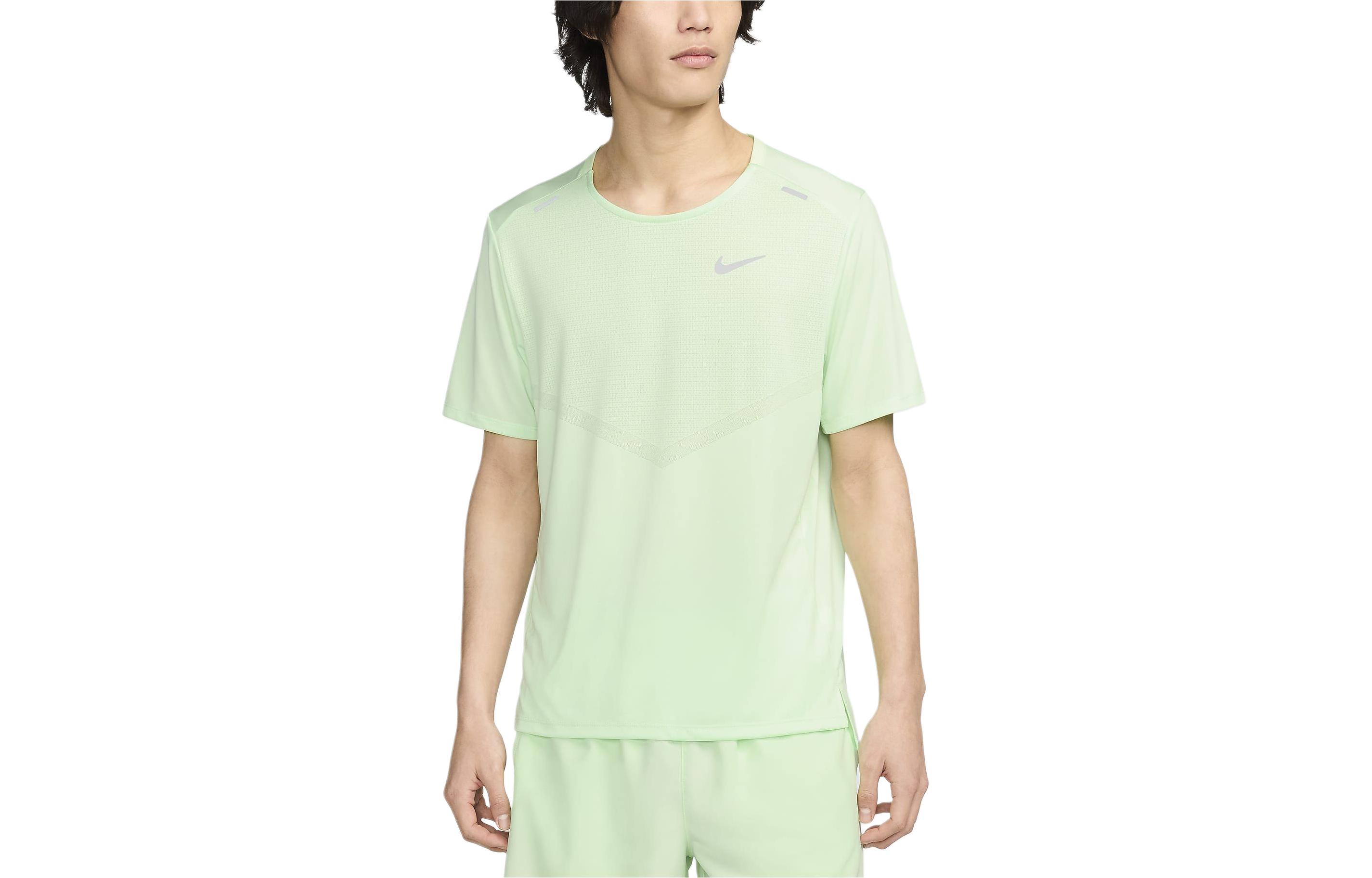Nike Dri Fit Rise 365 Running T Shirt Men’s Light Green
