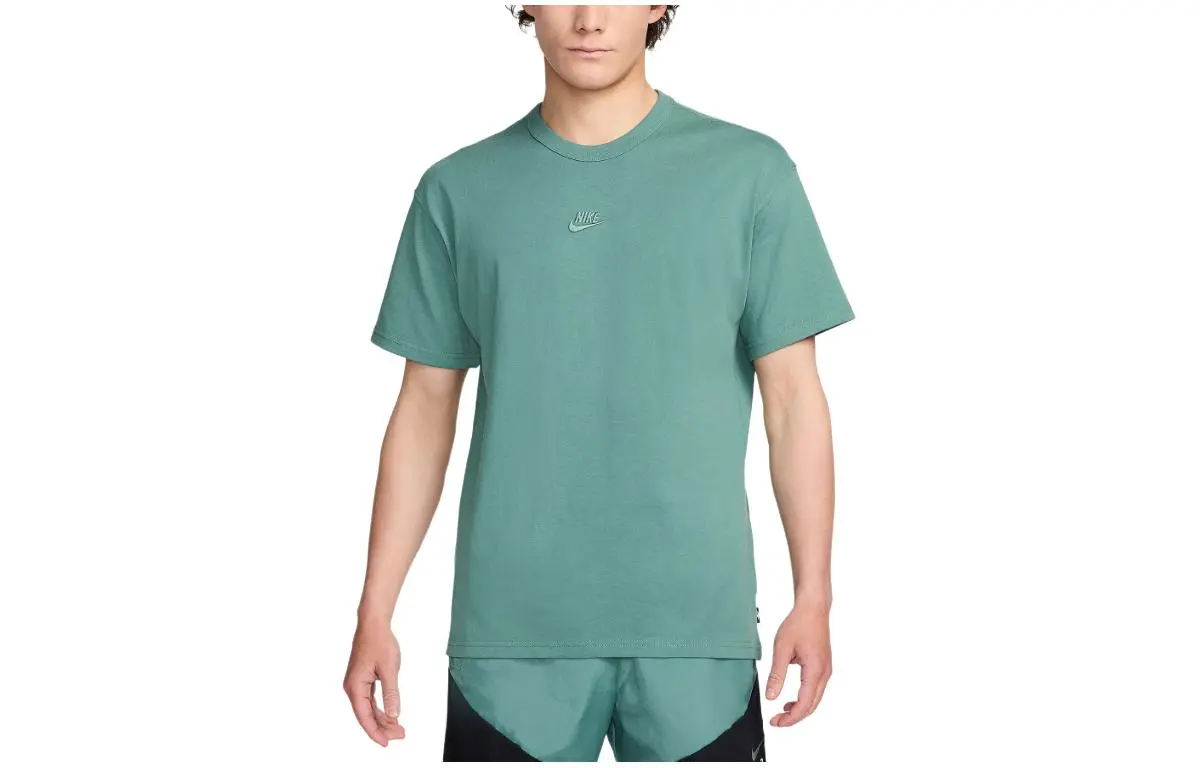Nike T-Shirts Men's Green Crew Neck Moderate