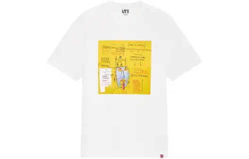 UNIQLO T Shirts Men's White Crew Neck Moderate Straight Fit