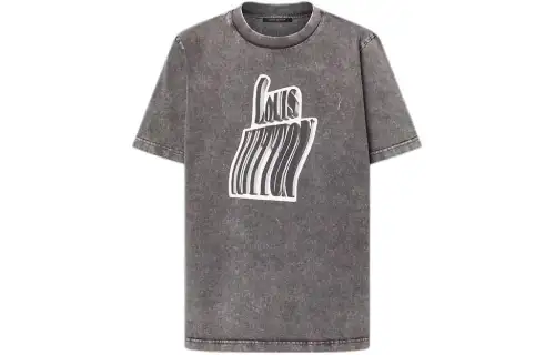 LOUIS VUITTON Graphic Lv Signature T Shirt
