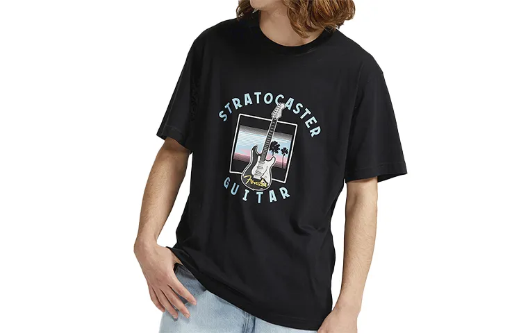 UNIQLO T Shirts Unisex Black Crew Neck Moderate Other